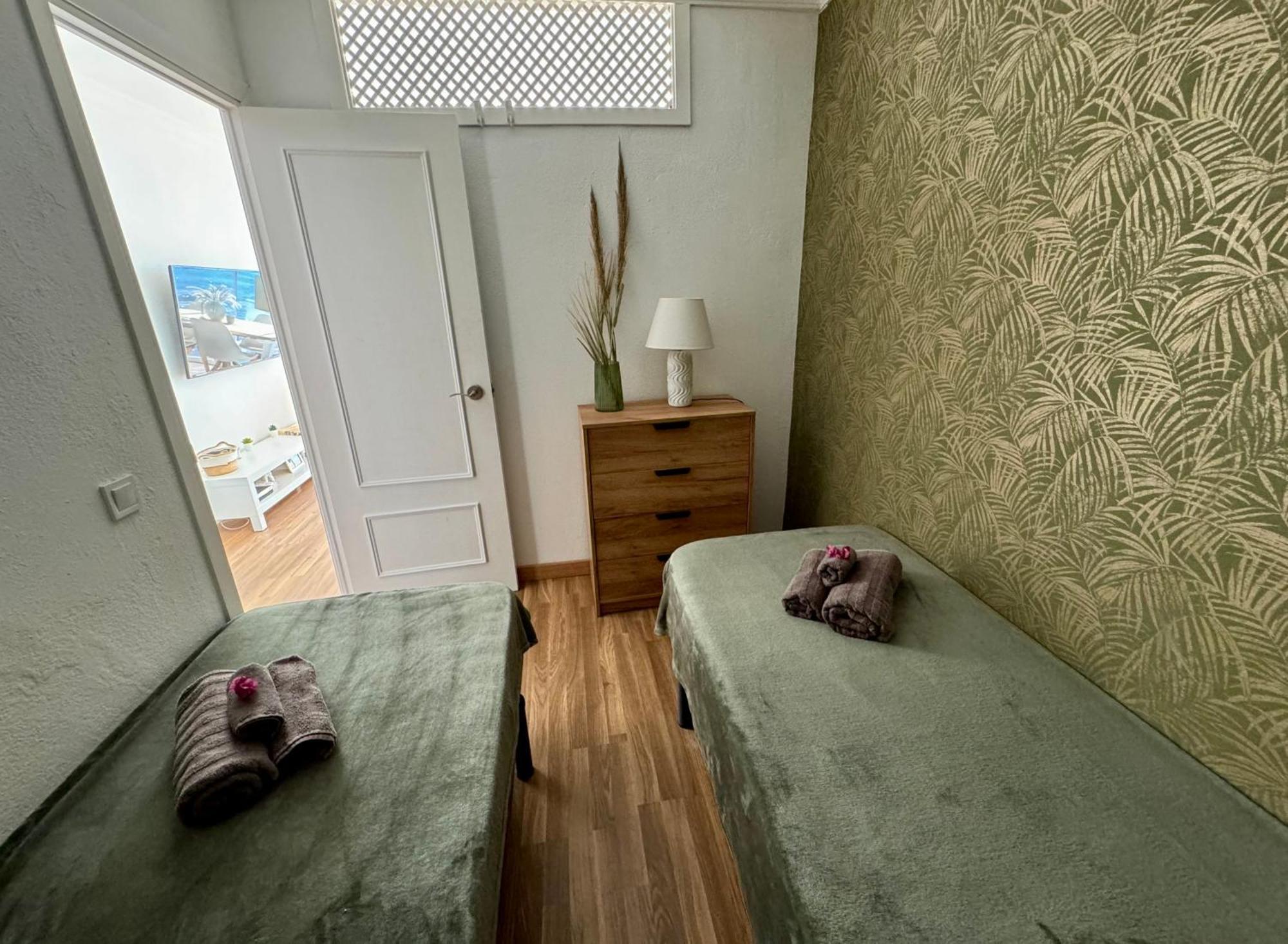 베날마데나코스타 Perla Playa Casa 아파트 외부 사진